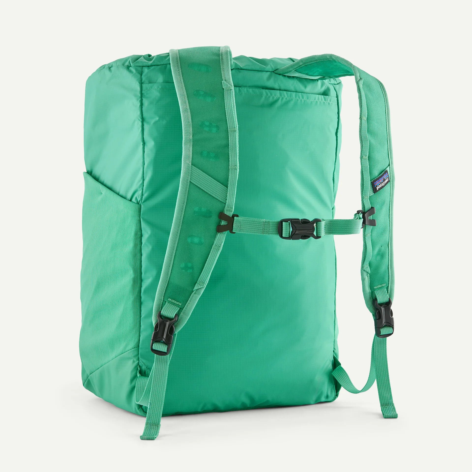 Terravia Tote Pack 24L Secondary image