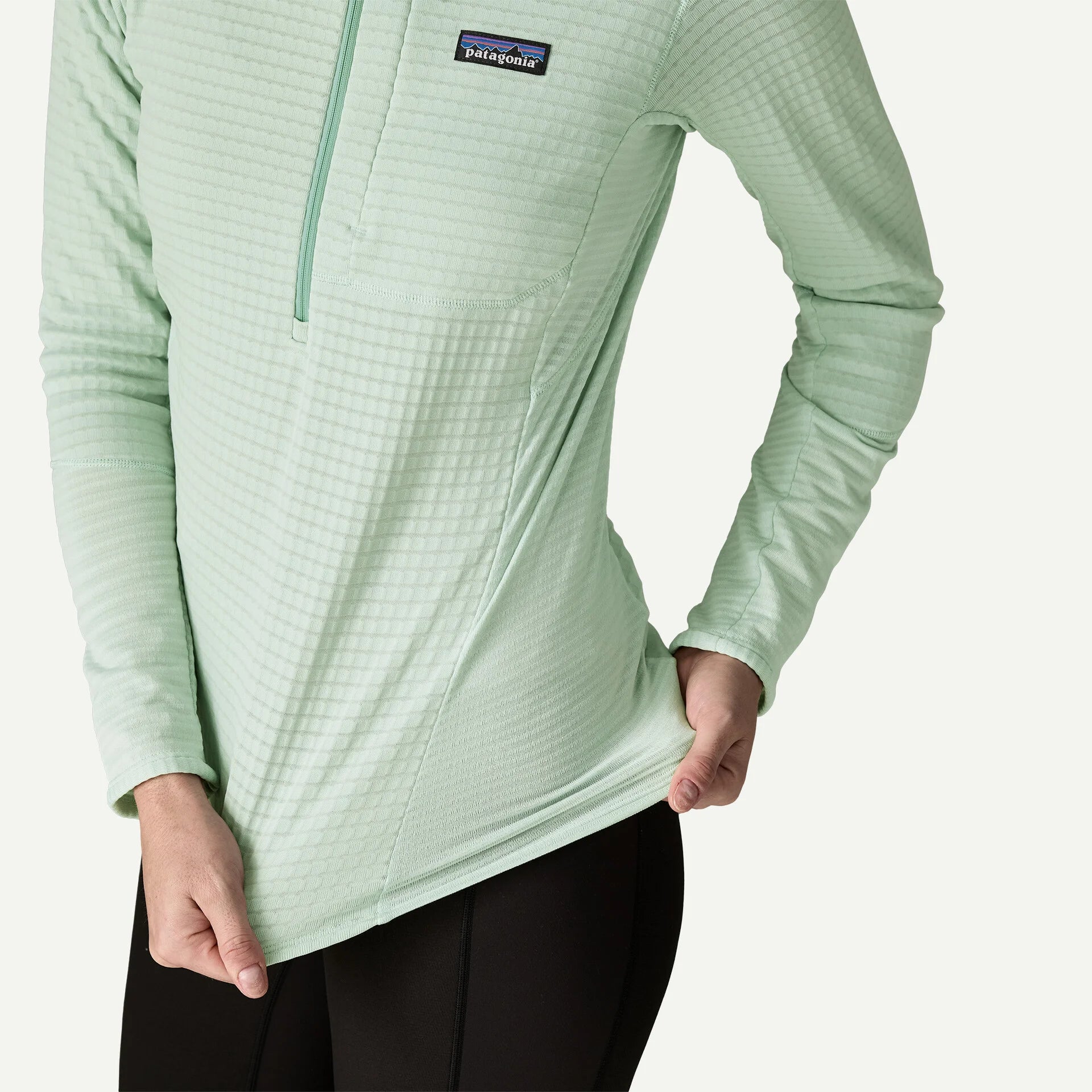 W's R1® Pullover Secondary image