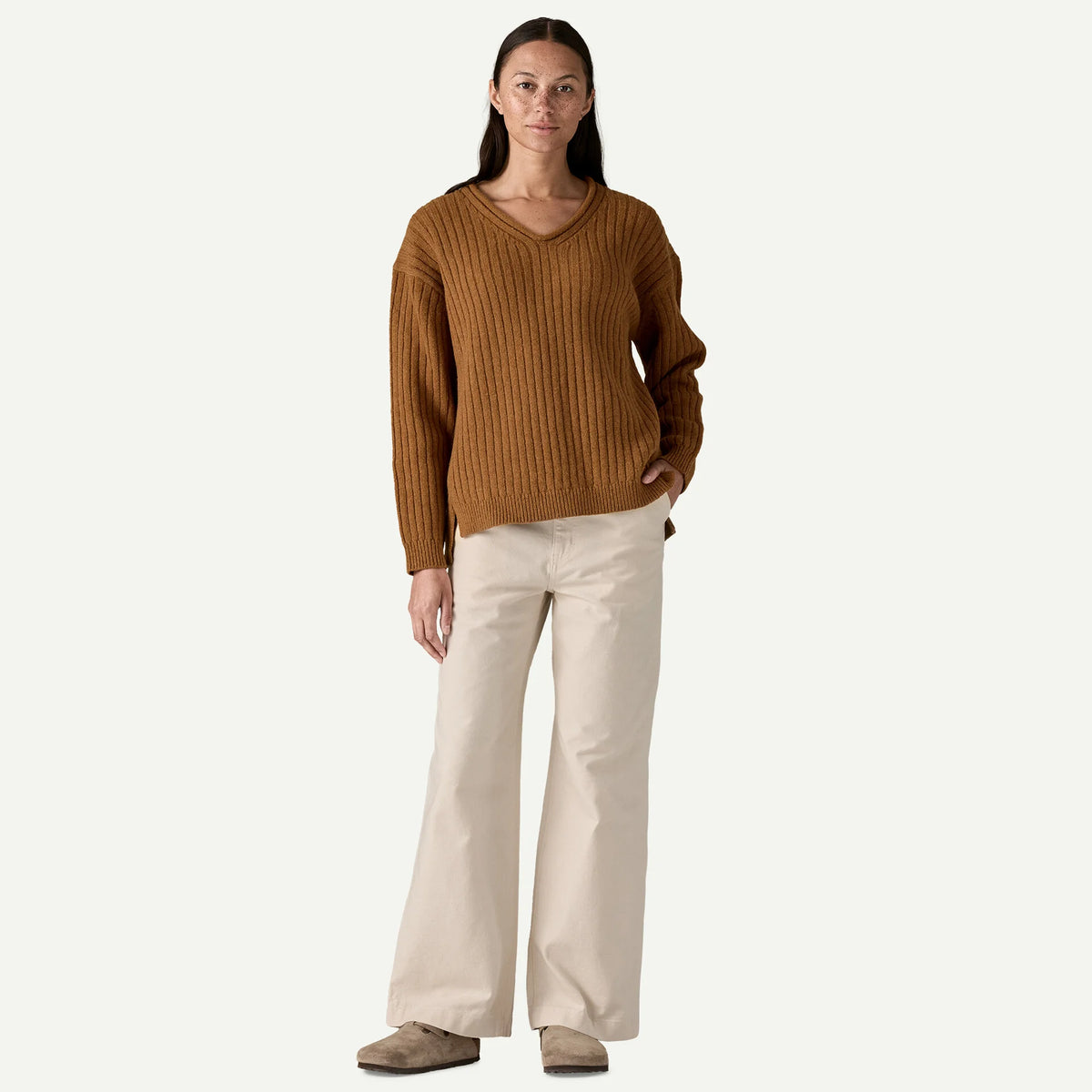 W's Recycled Wool-Blend V-Neck Sweater Main image