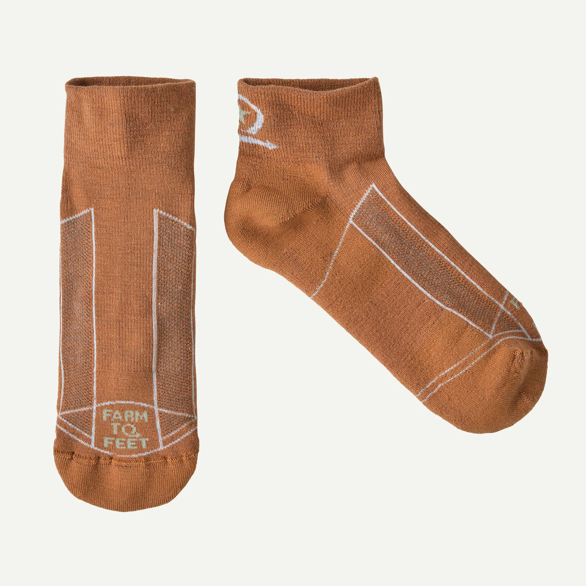 Farm to Feet® Greensboro Light Cushion Quarter Socks Main image