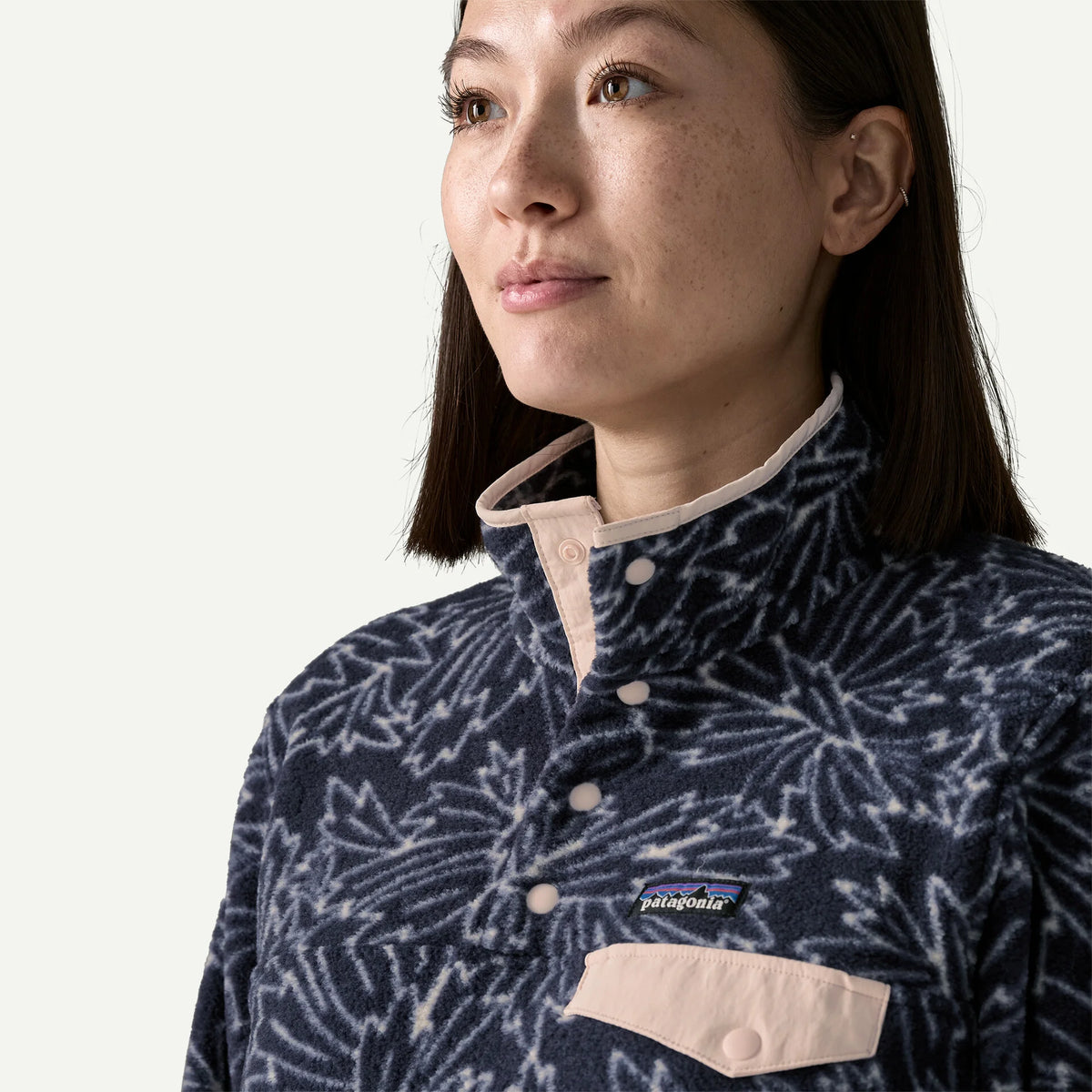 W's Lightweight Synchilla® Snap-T® Pullover Main image