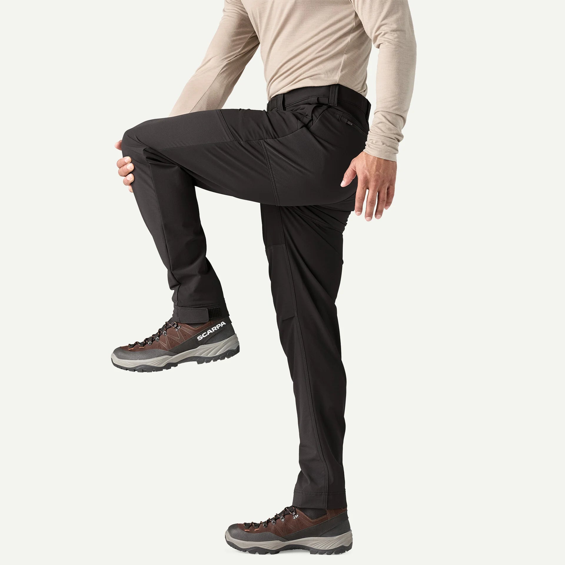 M's Terravia Peak Pants - Short Secondary image