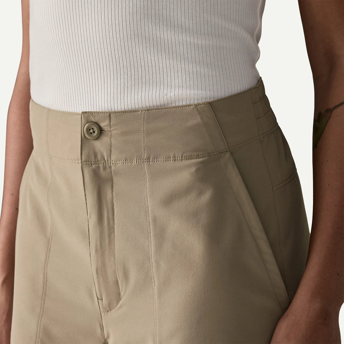 W's Roamwith Shorts