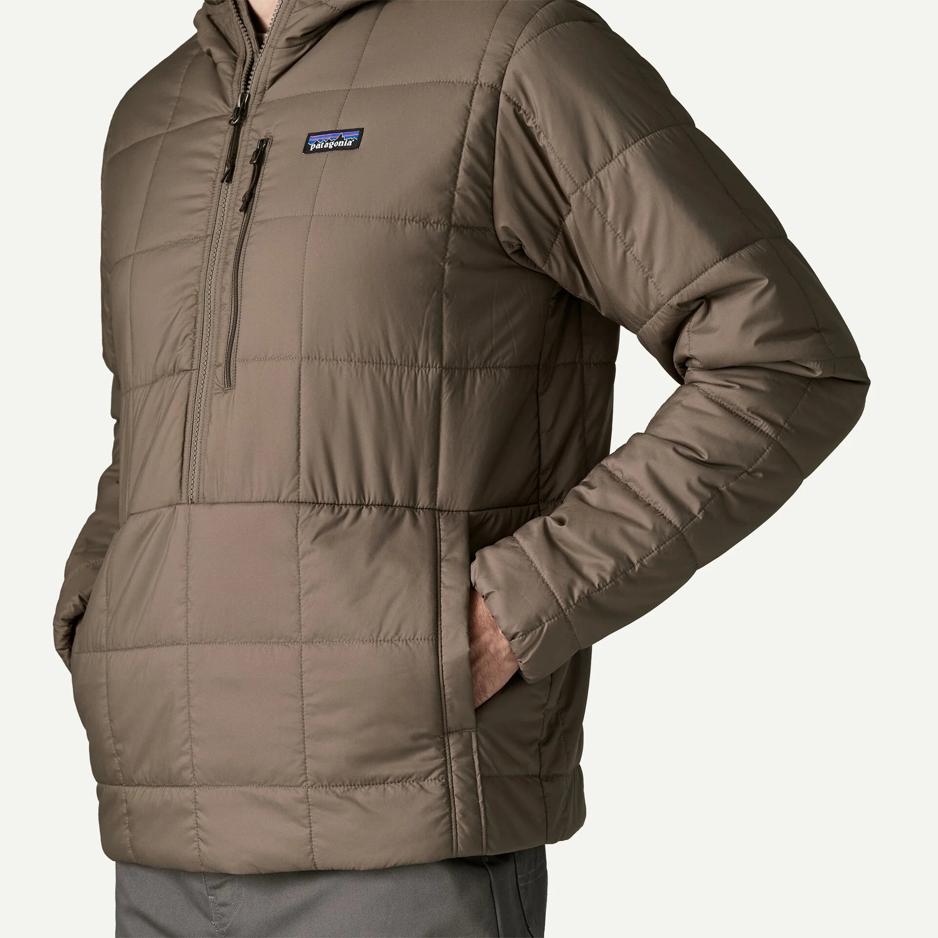 M's Light Gust Hooded Pullover Secondary image