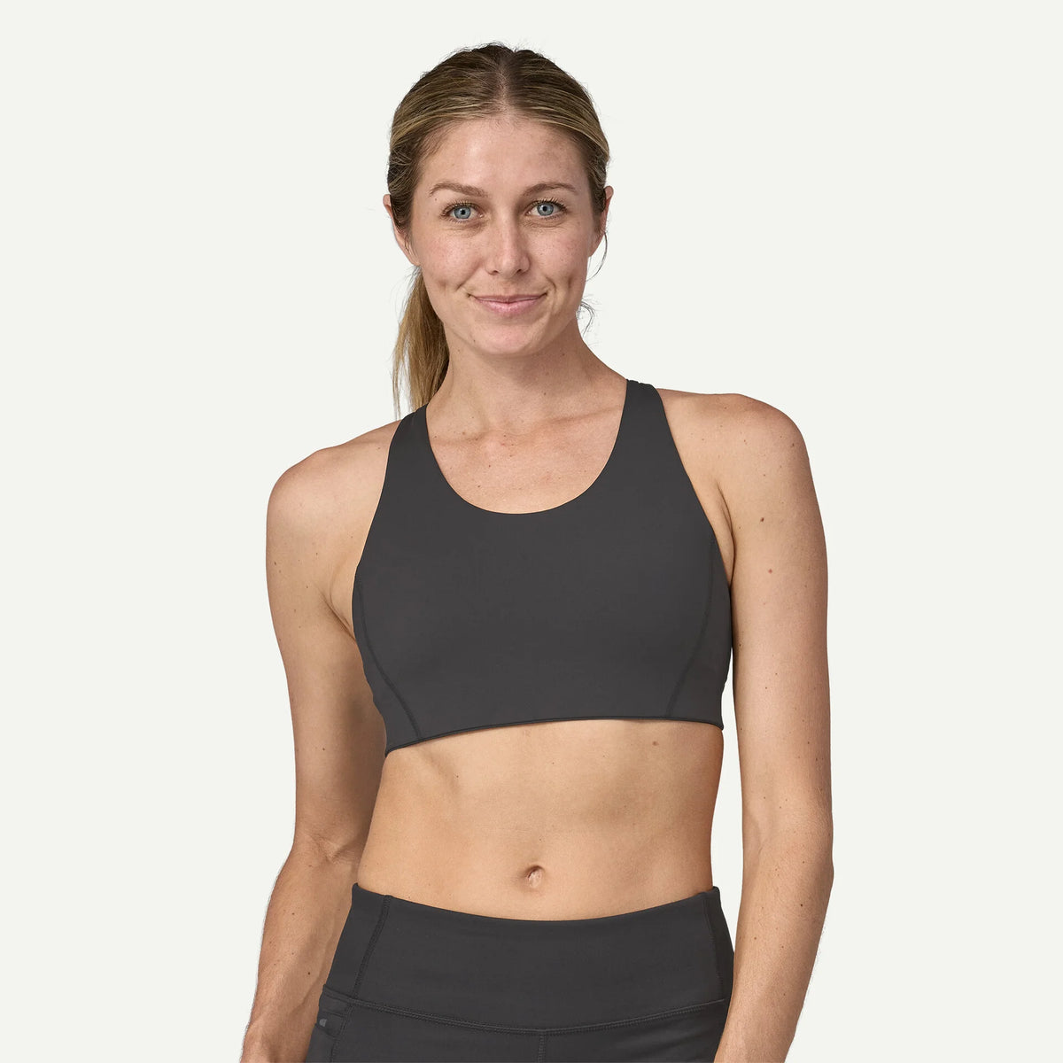 W's Shadowlite Mid-Impact Adjustable Bra Main image
