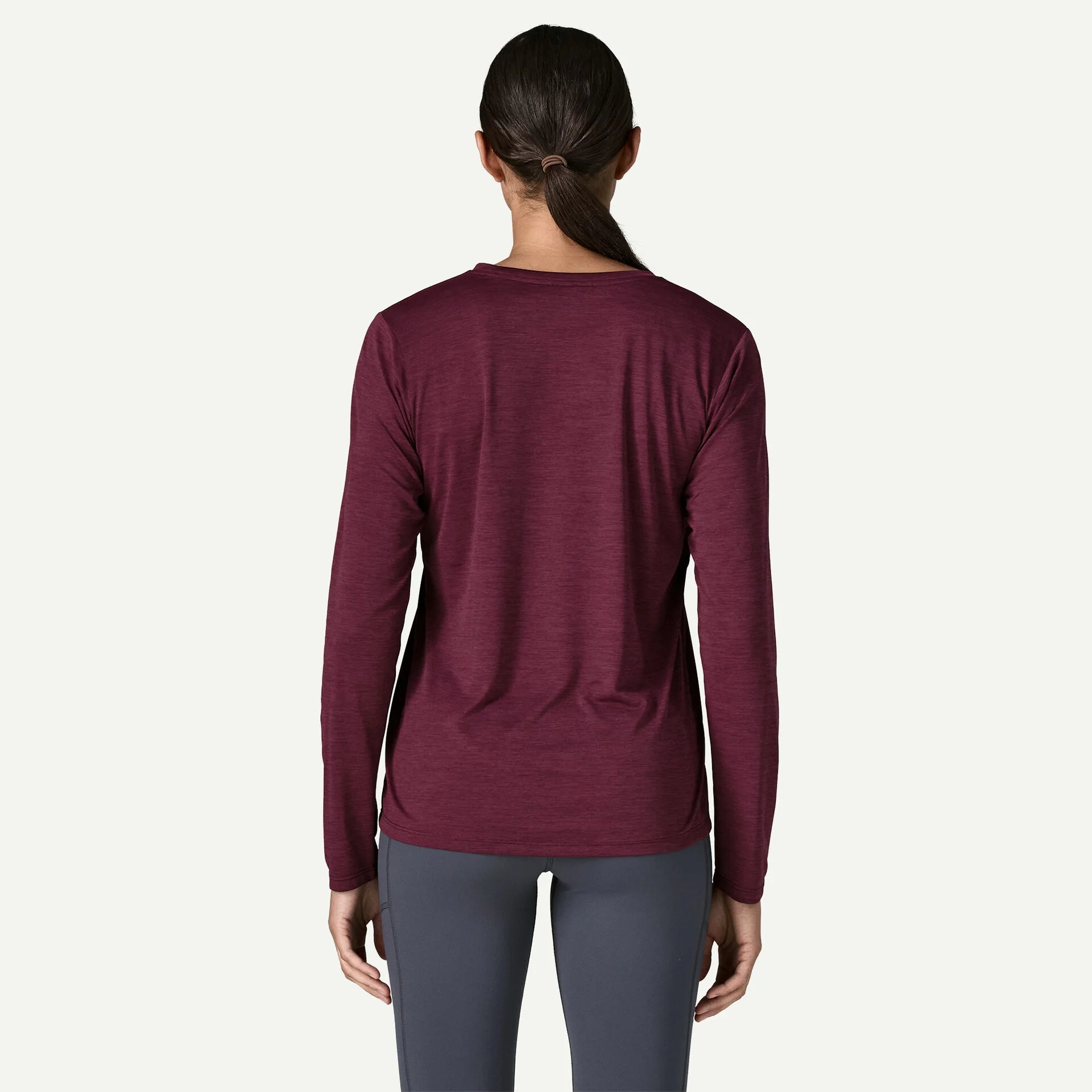 W's Long-Sleeved Capilene® Cool Daily Shirt - Hut Tripper Secondary image