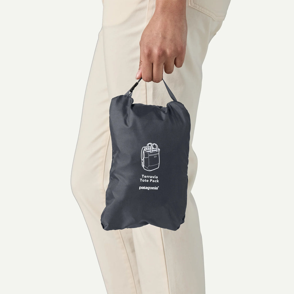 Terravia Tote Pack 24L